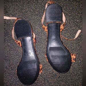 Leopard Print Women's Sandals Size 9.5wide